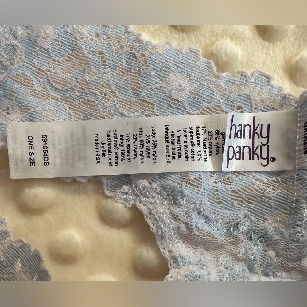 Hanky Panky Lace Thong Trio - Picture 6 of 8